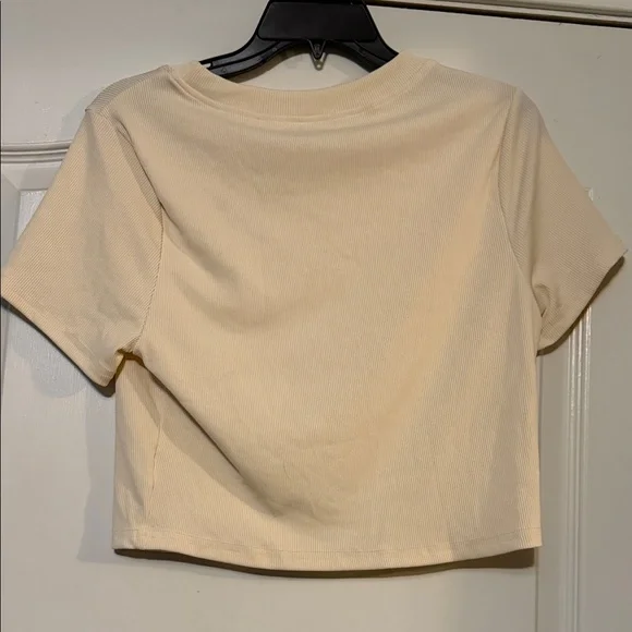 SHEIN Cream Ribbed Crop Top - Picture 4 of 6